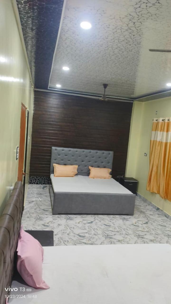 Heramb Pg House *