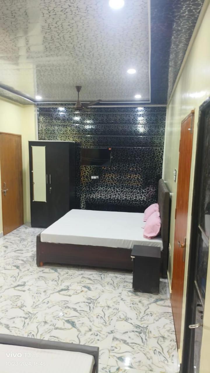 Heramb Pg House Varanasi